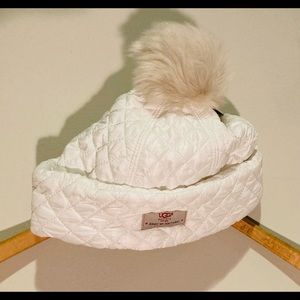 White UGG shearling sheep skin and polyester water resistant hat